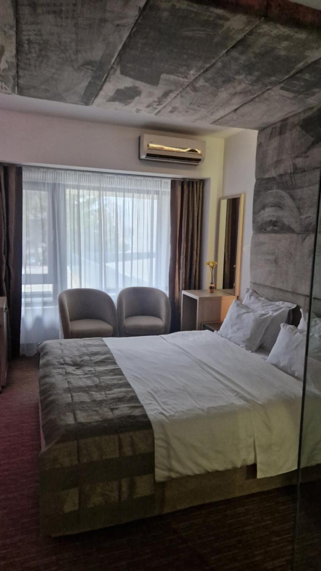 City Hotel & Lounge Slatina  Exterior foto
